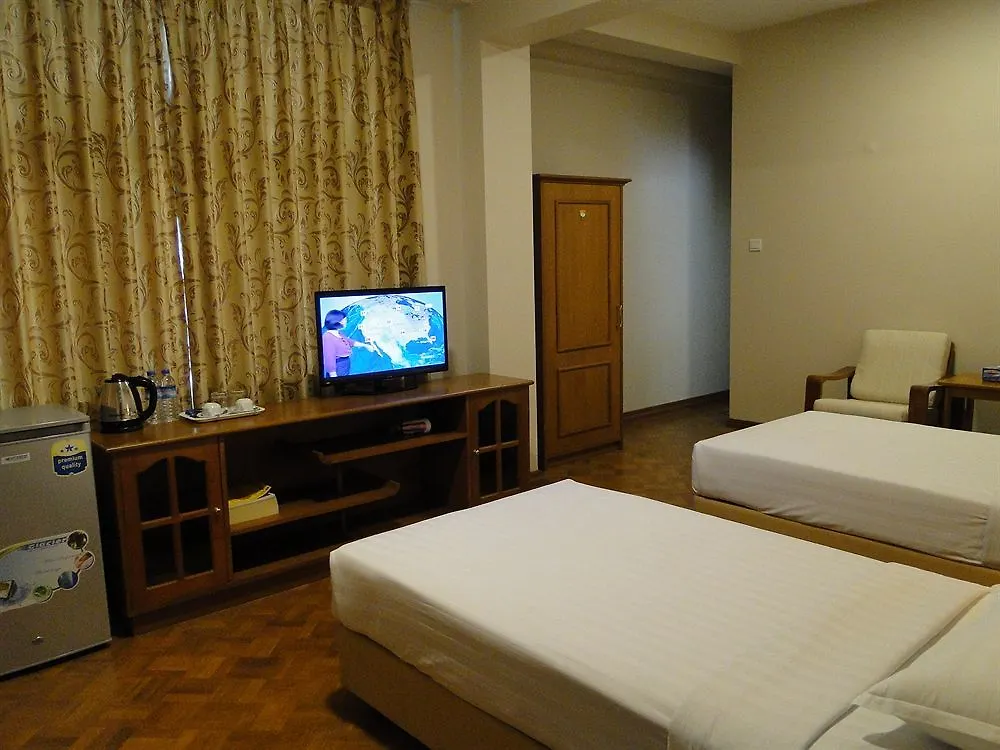 Hotel V.A.N 양곤