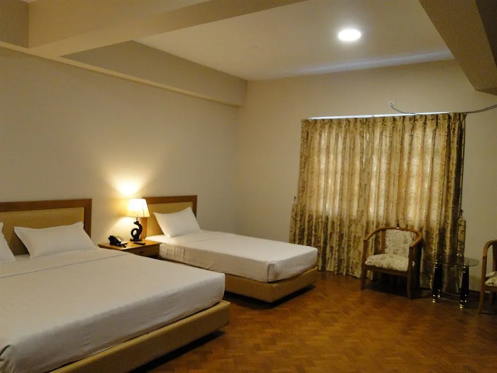 Hotel V.A.N 양곤